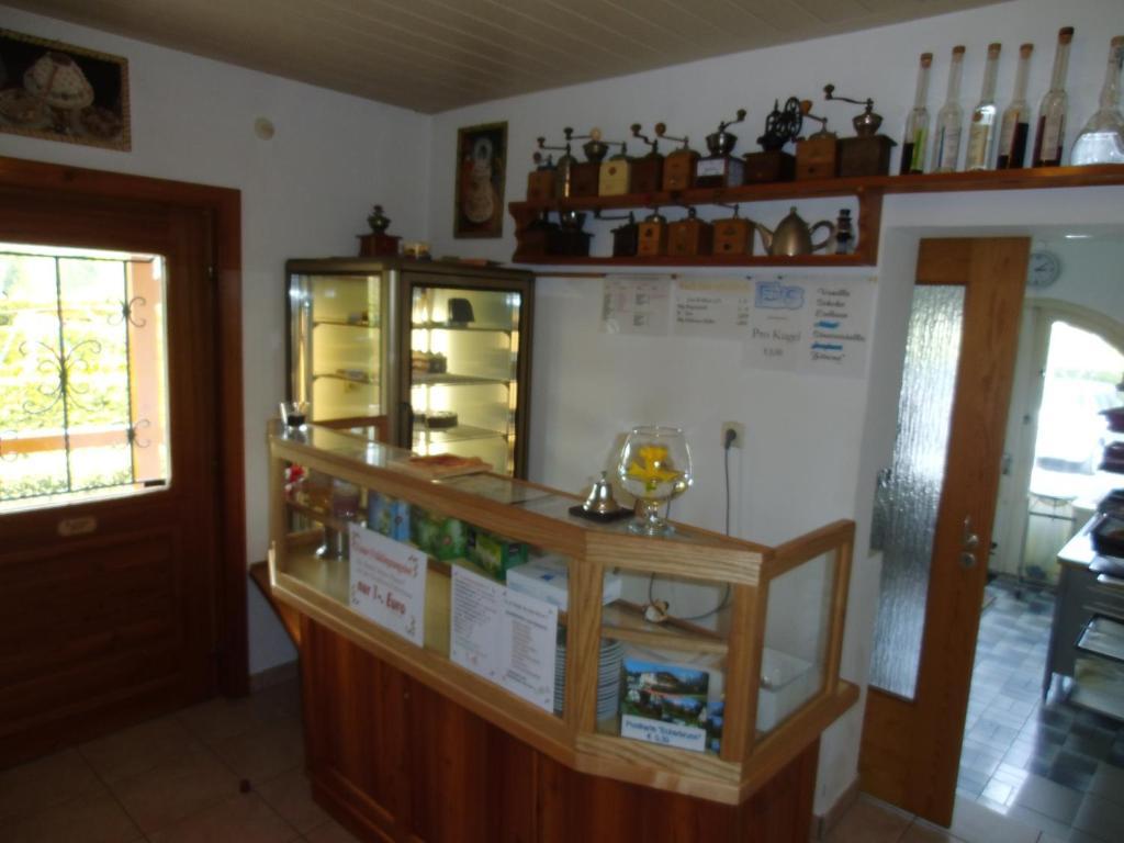 Cafe Pension Eckerbrunn Шёнау-ам-Кёнигсзе Экстерьер фото