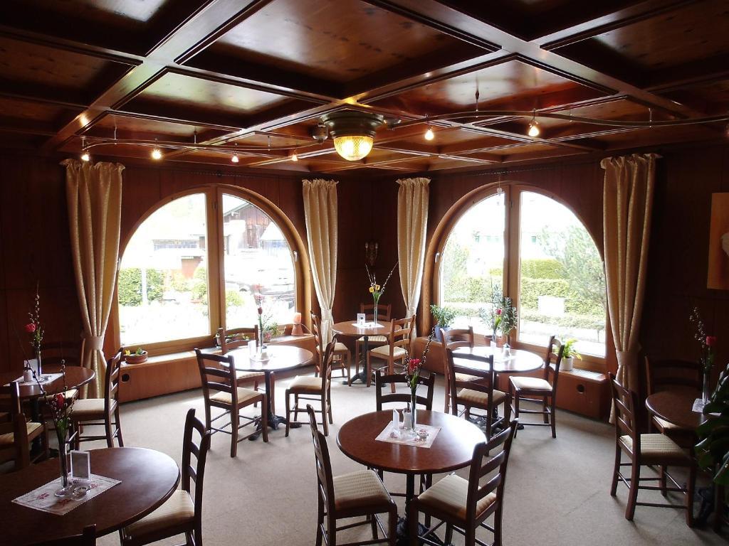 Cafe Pension Eckerbrunn Шёнау-ам-Кёнигсзе Экстерьер фото